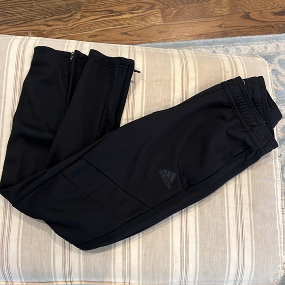 Addidas performance pants size M/L. - Picture 1 of 4